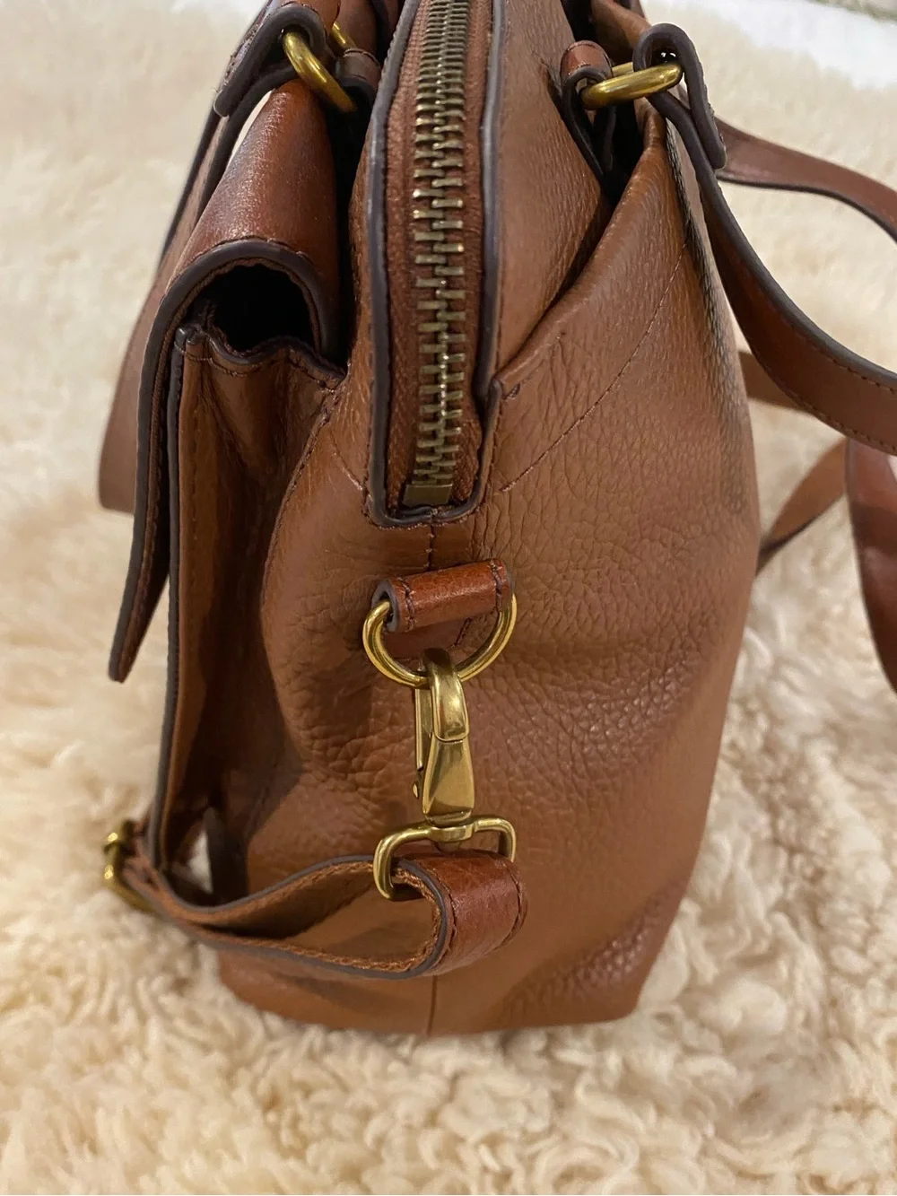 Fossil  Kinley Leather Large Satchel  Brown with Key Charm